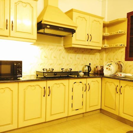 Hotel Jj Inn Kochi Extérieur photo